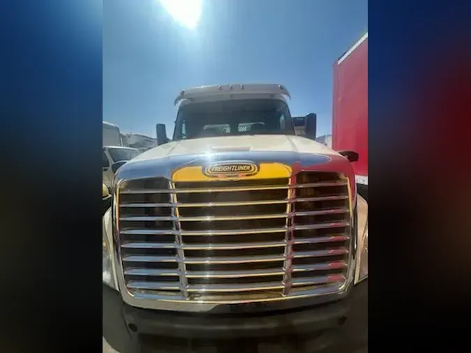 2018 FREIGHTLINER/MERCEDES CASCADIA 125