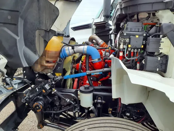 2018 NAVISTAR INTERNATIONAL 4300