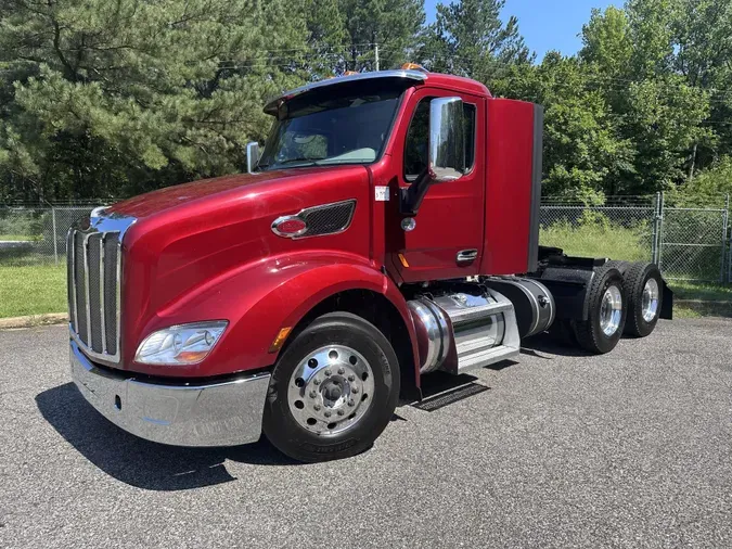 2022 Peterbilt 579