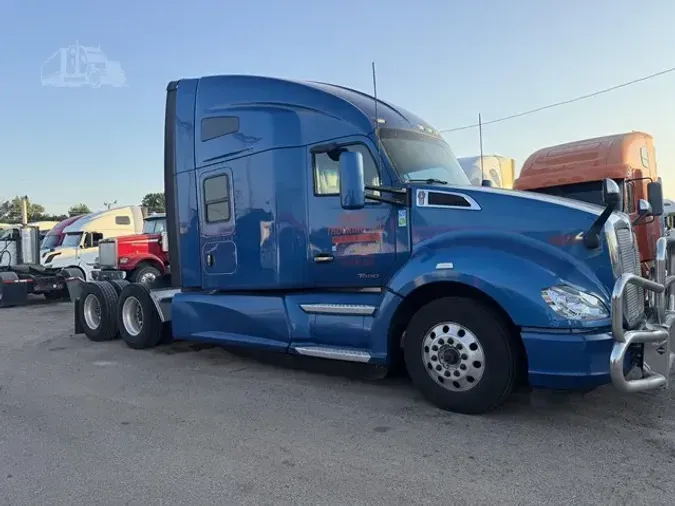2017 KENWORTH T680