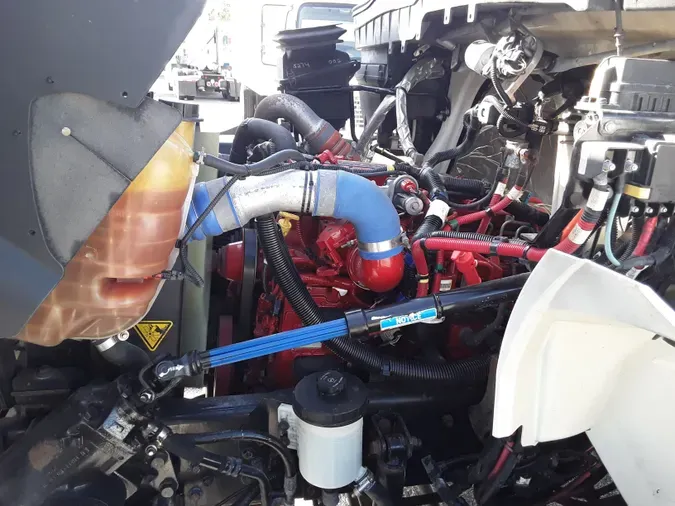 2018 NAVISTAR INTERNATIONAL 4300