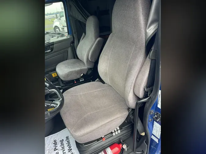 2020 International LT625