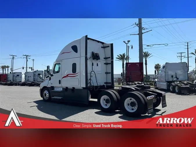 2021 FREIGHTLINER CA126
