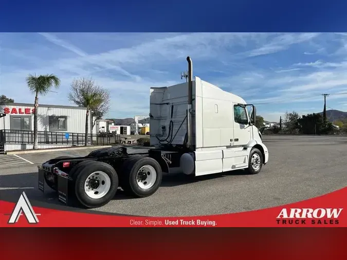 2019 VOLVO VNL640