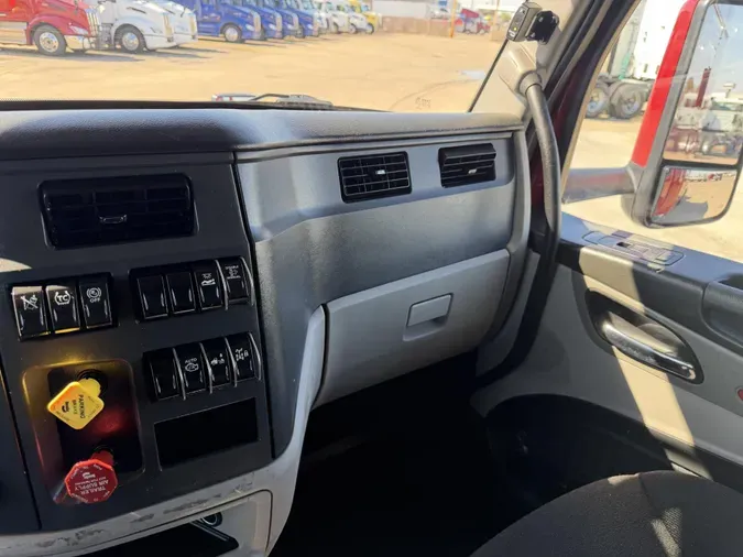 2022 Peterbilt 579