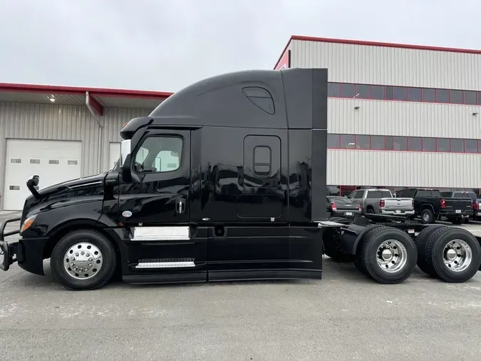 2023 Freightliner Cascadia&reg;