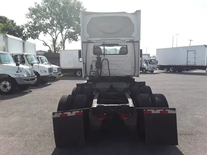 2020 NAVISTAR INTERNATIONAL LT625 DAYCAB T/A