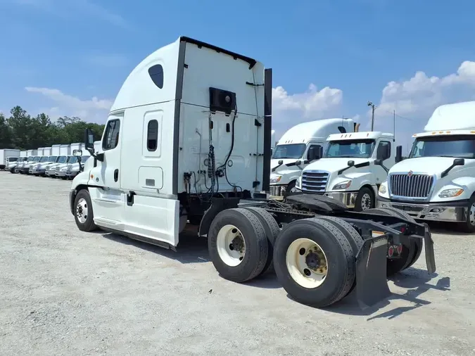 2020 FREIGHTLINER CASCADIA 125
