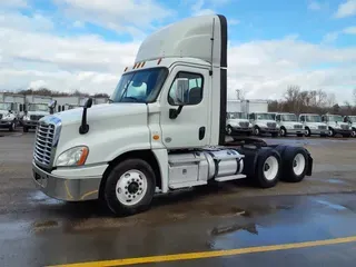 2019 FREIGHTLINER/MERCEDES CASCADIA 125