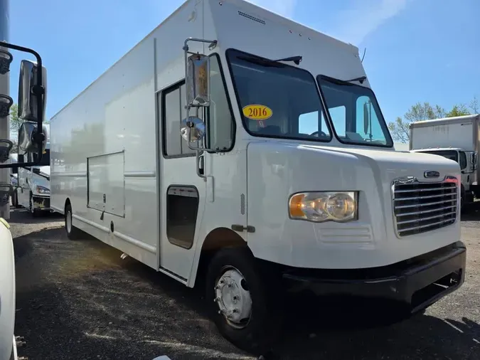 2016 FRTLR CUSTOM CHASSIS CORP MT55