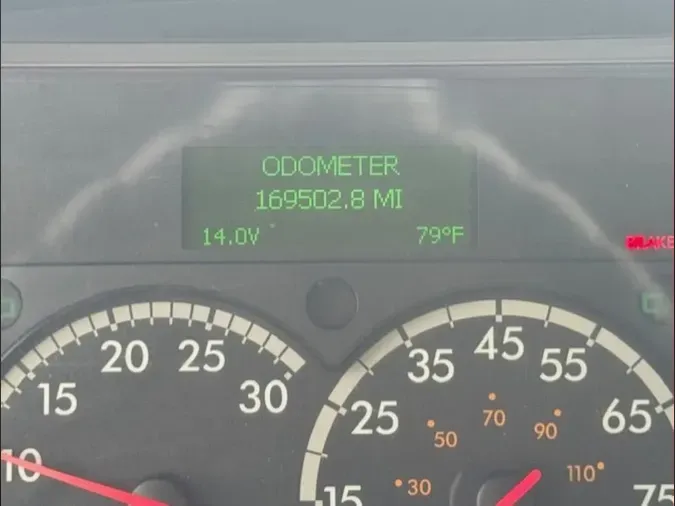 2019 FREIGHTLINER M2 106