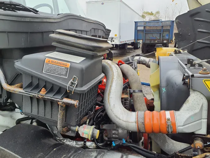 2019 NAVISTAR INTERNATIONAL 4300
