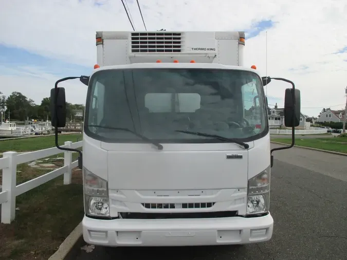 2016 ISUZU NPR-HD