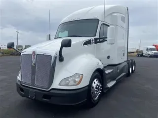 2020 KW T680