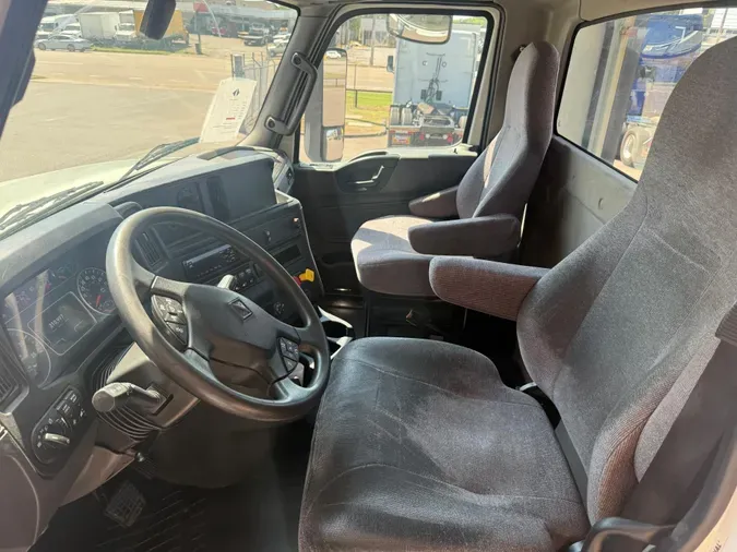 2020 International LT625