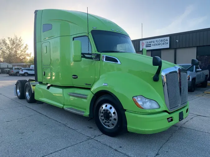 2020 Kenworth T680