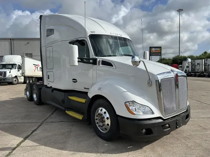 2021 Kenworth T680