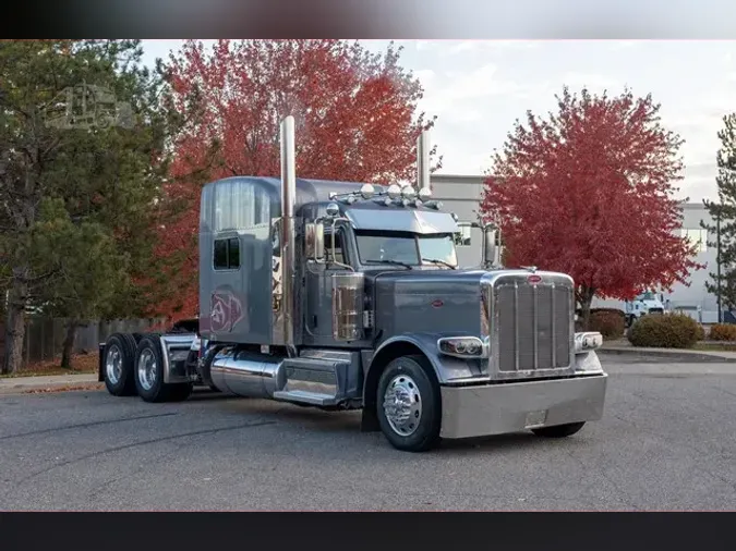 2022 PETERBILT 389