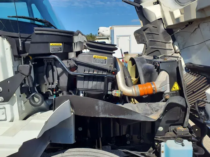 2018 NAVISTAR INTERNATIONAL 4300