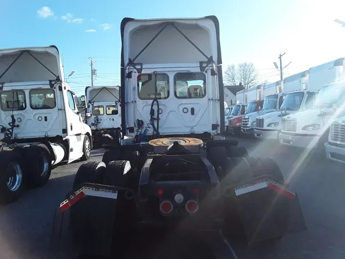 2019 FREIGHTLINER/MERCEDES NEW CASCADIA PX12664