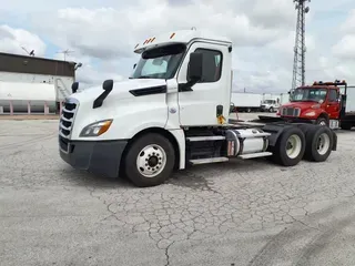 2018 FREIGHTLINER NEW CASCADIA PX12664