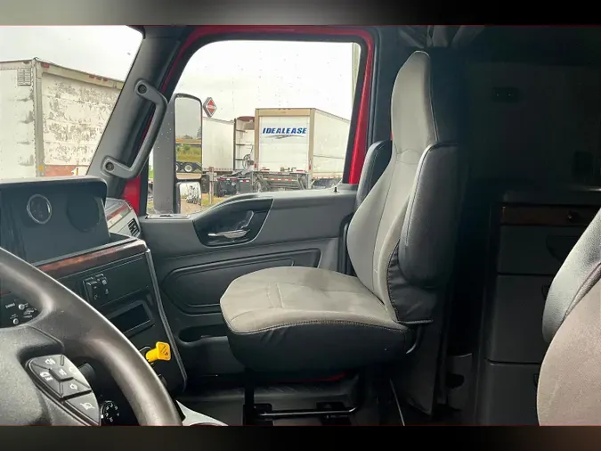 2021 INT LT625 6x4