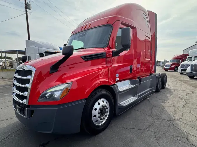 2021 Freightliner Cascadia