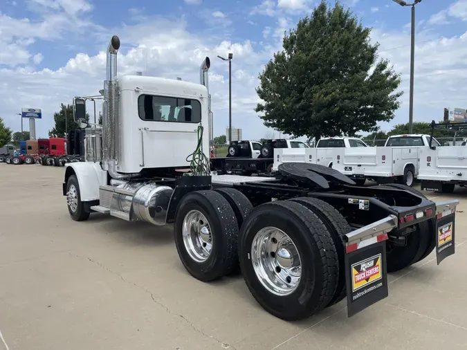 2018 Peterbilt 389