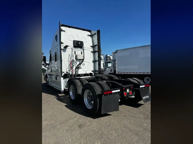 2020 FREIGHTLINER/MERCEDES NEW CASCADIA PX126645a245d763a2e6ec6d5df7abe8ac021f5