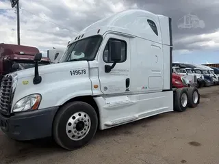 2016 FREIGHTLINER CASCADIA 125