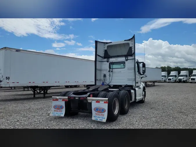 2019 Volvo VNL300
