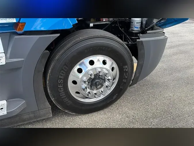 2023 FREIGHTLINER CA126