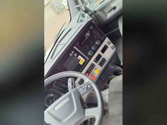 2020 FREIGHTLINER/MERCEDES NEW CASCADIA PX126645a29b0af3a515e93b588e165b35c548b