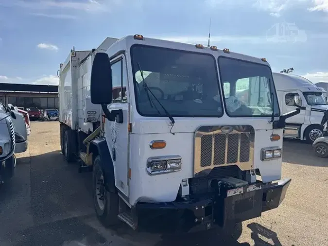 2015 PETERBILT 3205a2b17542d1b7cc408383d2e1c044c06