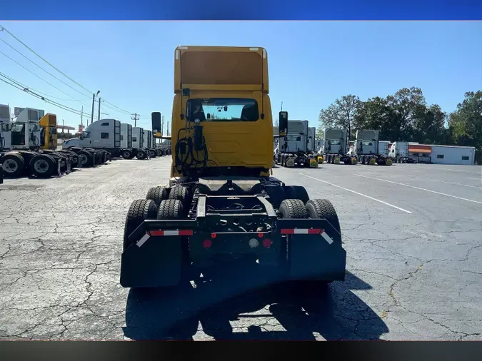 2019 INT LT625 6x4