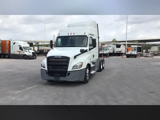 2020 Freightliner Cascadia