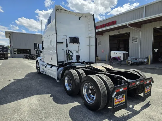2022 Peterbilt 579