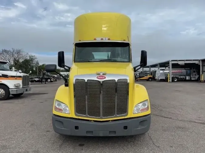 2021 Peterbilt 579