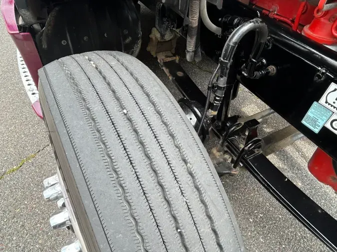 2022 Kenworth T680