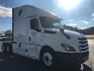 2018 FREIGHTLINER T12664ST