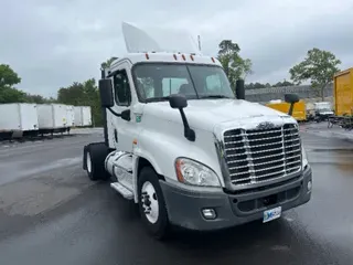 2018 Freightliner X12542ST