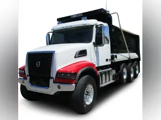 2022 Volvo VHD