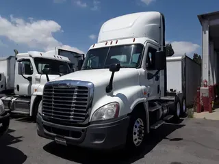 2018 FREIGHTLINER CASCADIA 125