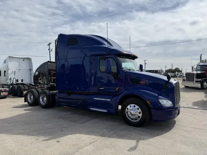 2022 Peterbilt 579