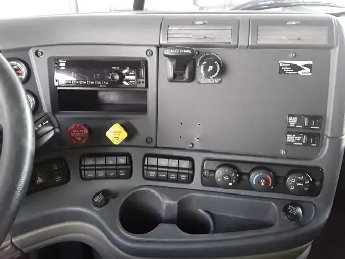 2020 FREIGHTLINER/MERCEDES CASCADIA 125