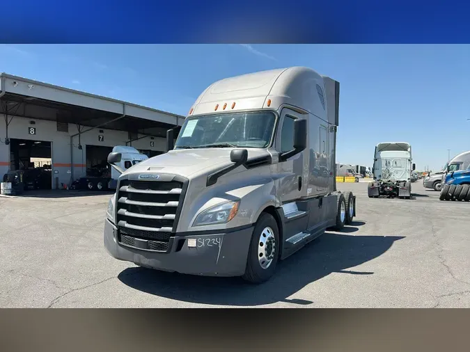 2020 Freightliner Cascadia