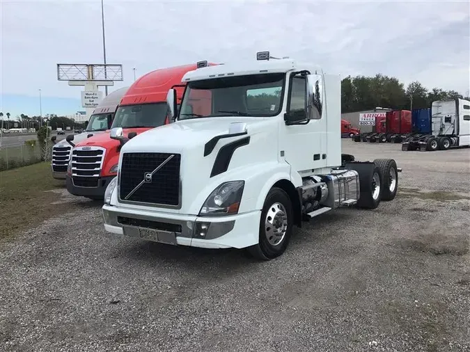 2017 VOLVO VNL3005a4b61fd1c9985535c129dfe667b9f13