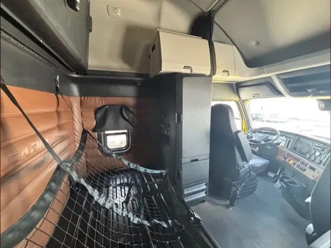 2022 Freightliner PT126SLP