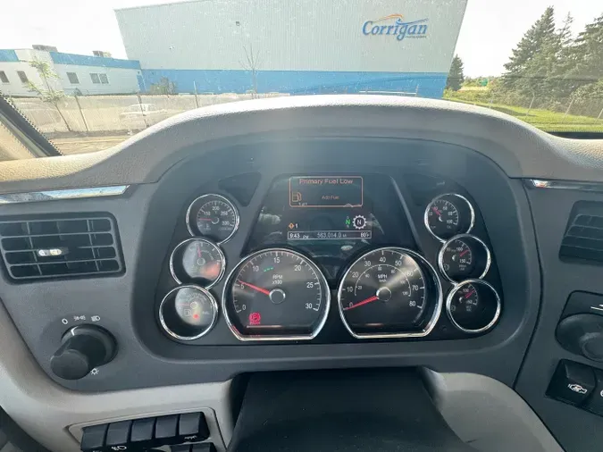 2022 Peterbilt 579
