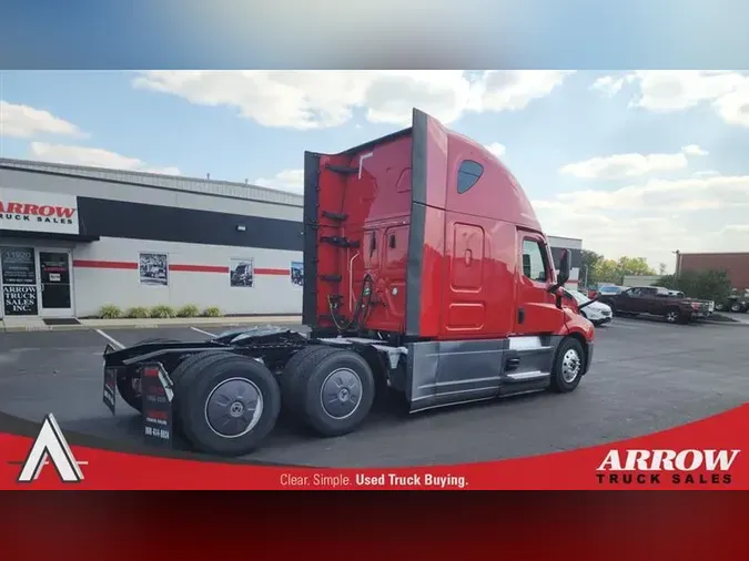 2022 FREIGHTLINER CA126